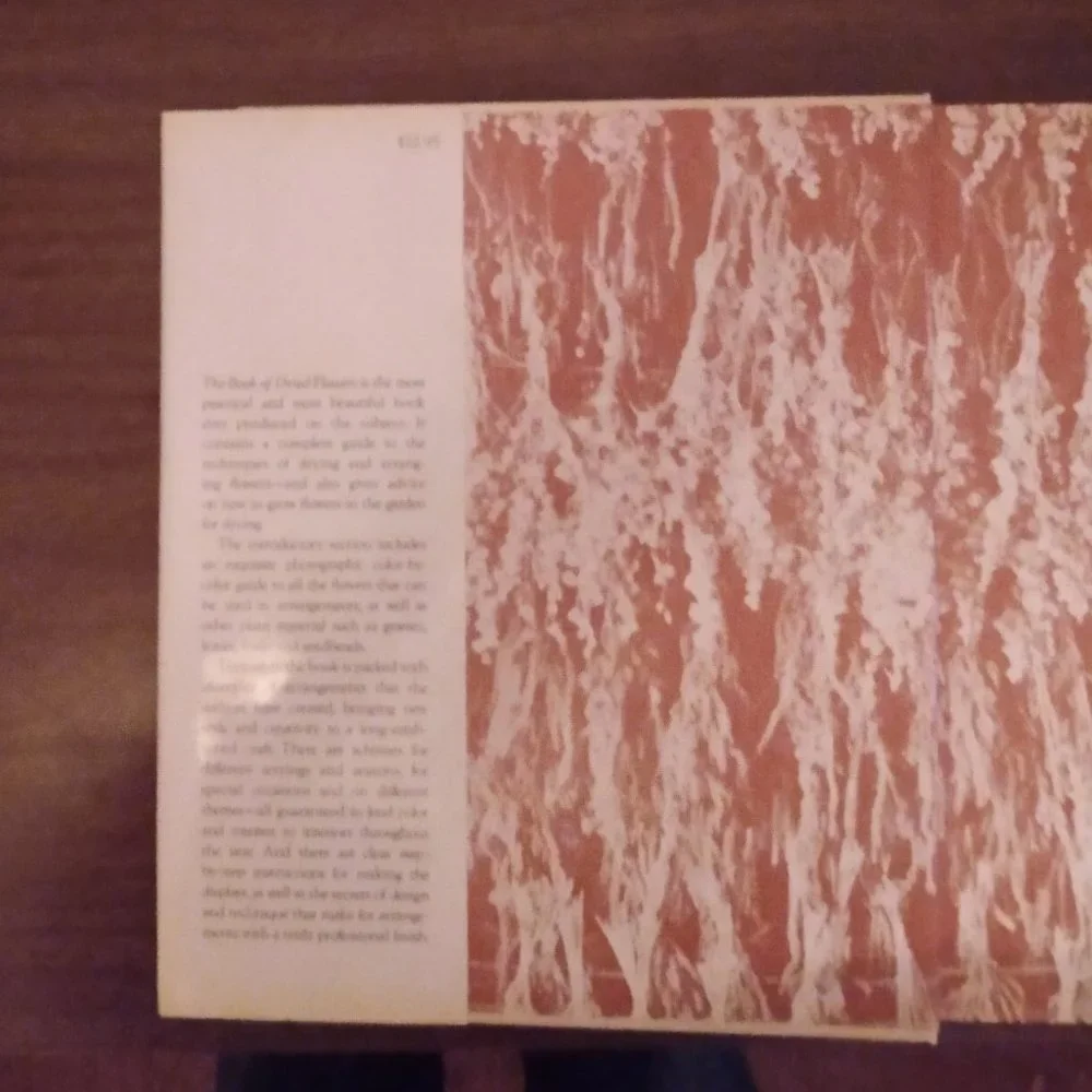 The Book of Dried Flowers - Picture 9 of 10